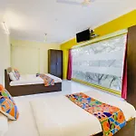 Fabhotel Truvic