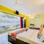 Fabhotel Truvic